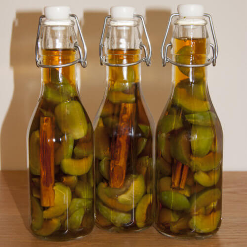 Greengages, cinnamon and vanilla Cognac