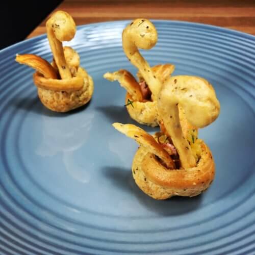 Choux swans