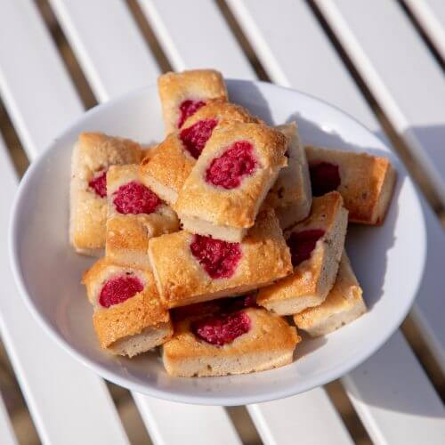 Coconut and rose financiers