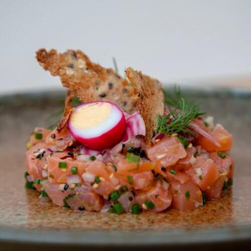 Salmon tartare